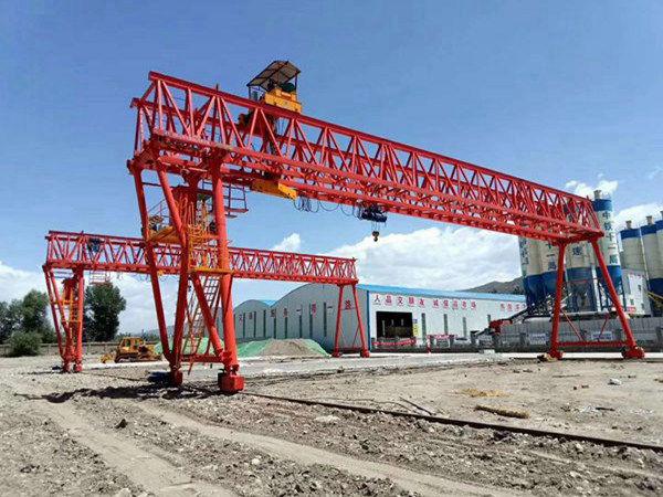 龍門(mén)吊在使用過(guò)程中遇到下雨該怎么做？