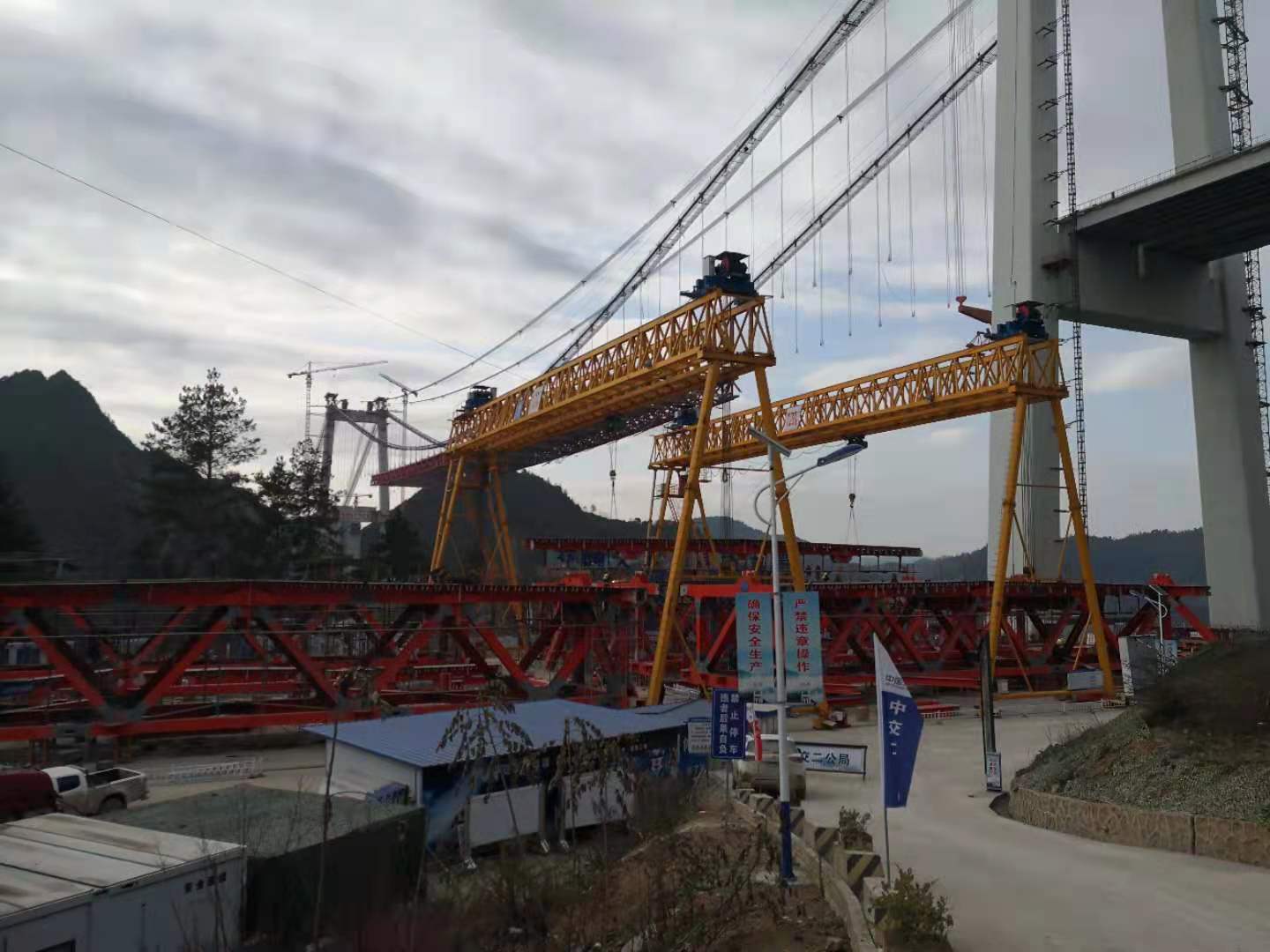 龍門吊出租，價格為何差那么多?